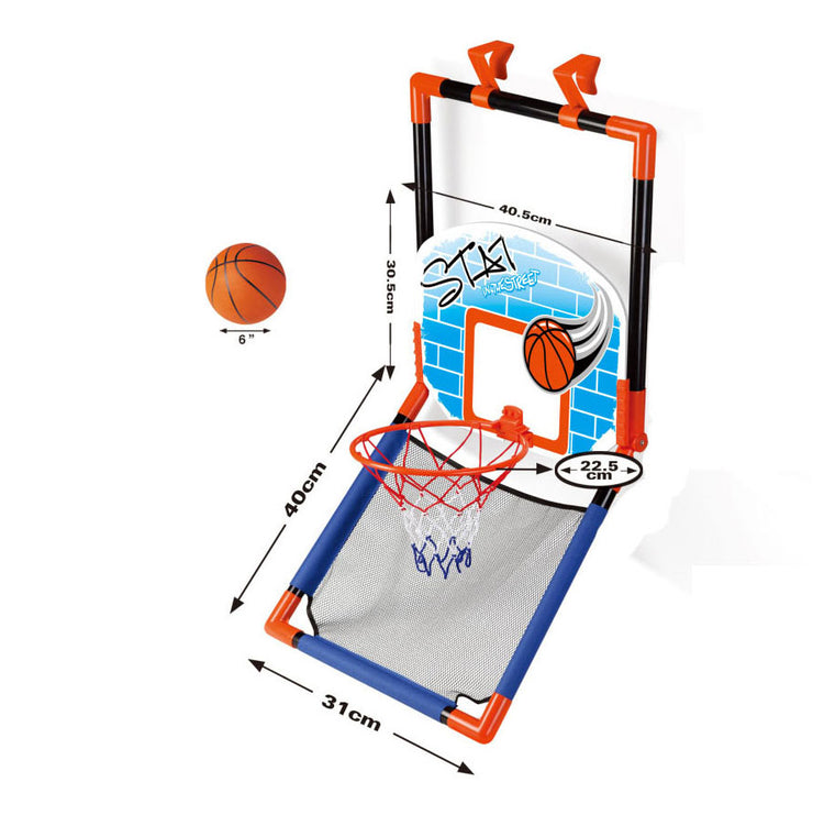 Basketball-Rückwand-Türhänger stehend