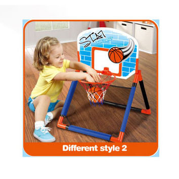 Basketball-Rückwand-Türhänger stehend