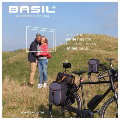 Basil Miles Double Bicycle Bag, wasserdicht, Universal Bridge System, 34L, schwarz-anthrazit