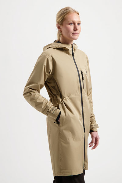 BBB Fahrrad-Regenmantel Damen wasserdicht – Rainshield Parka – 10 bis 20 °C – belüftet – langes Modell Fahrradjacke Unisex – Beige Kamel – L – BBW-471