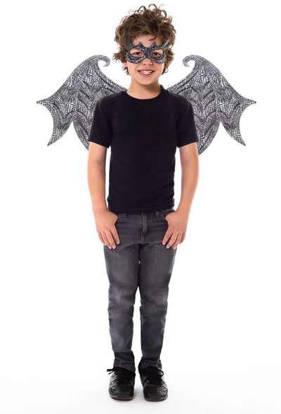 Kleine Abenteuer – schwarzer Drache – Flügelmasken-Set