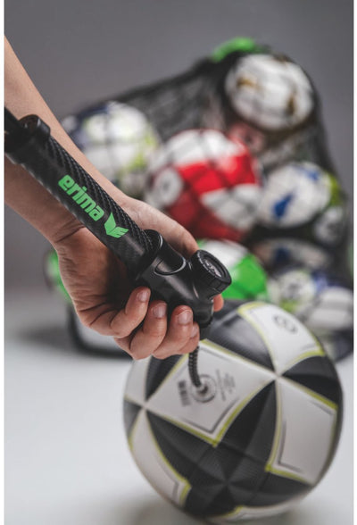 Erima - Ballpumpe mit Luftdruckmesser - Schwarz Grün