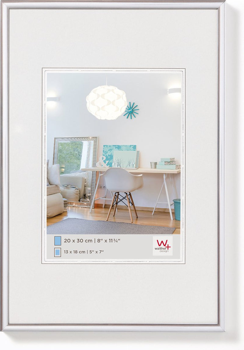 Walther New Lifestyle - Kunststoffrahmen - Fotogröße 50x70 cm - Silber