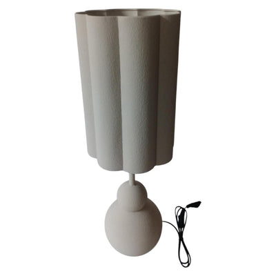 Mansion Atmosphäre Tischlampe Metall weiß 23x23x68,5cm