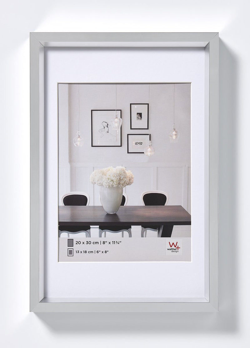 Walther Steel Style - Kunststoffrahmen - Fotogröße 30x40 cm - Silber