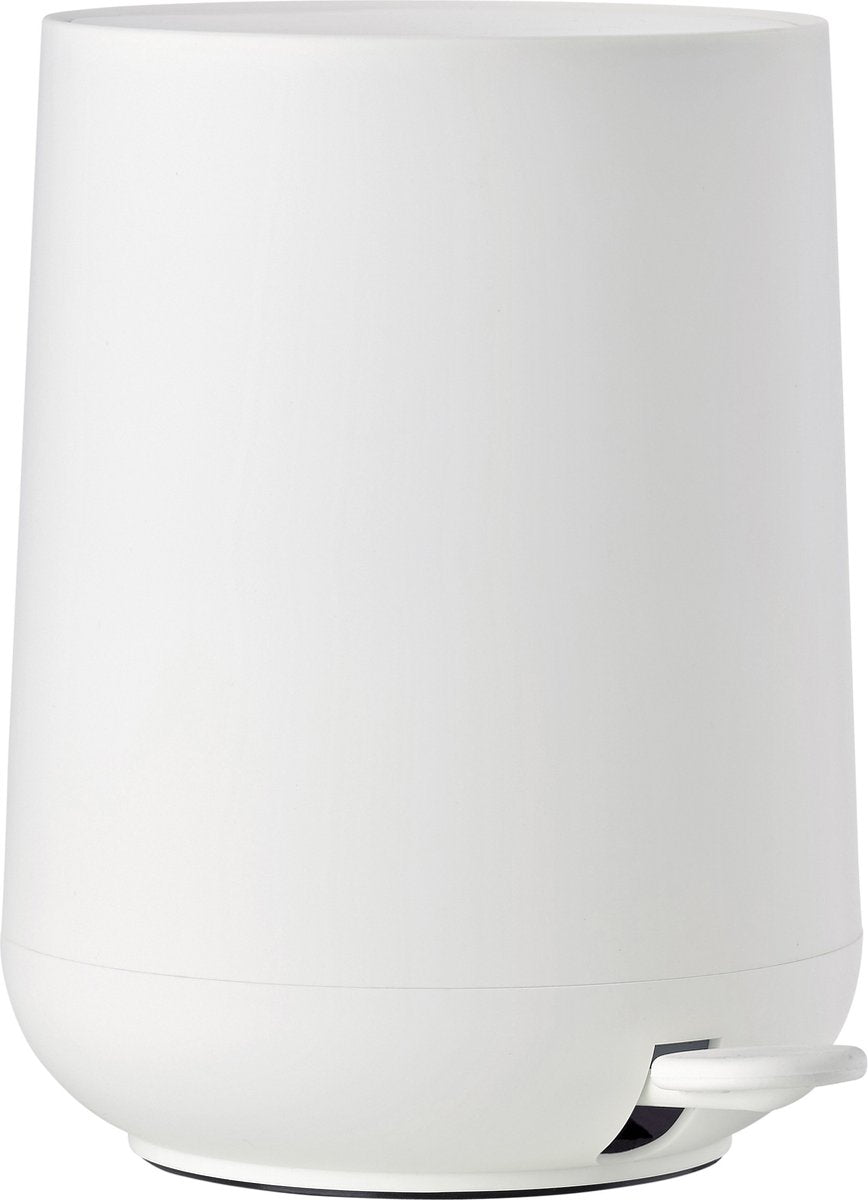 Zone Denmark Nova Treteimer – Abfalleimer Badezimmer Soft Close – Kleiner Abfalleimer – Toiletten-Badezimmer-Zubehör – Kunststoff – 5 Liter – 29 x 23 cm – Weiß
