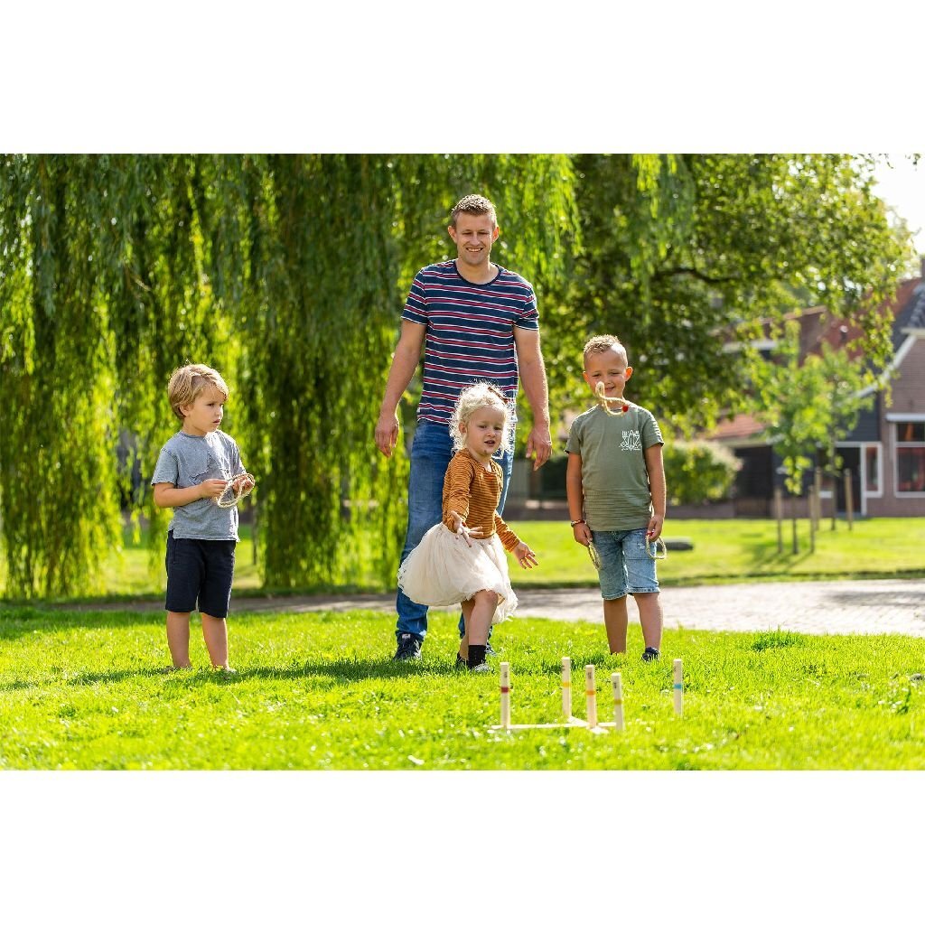 Outdoor -Spielholz