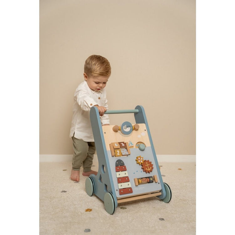 Kleine niederländische Holzbaby Walker Sailors Bay Blau