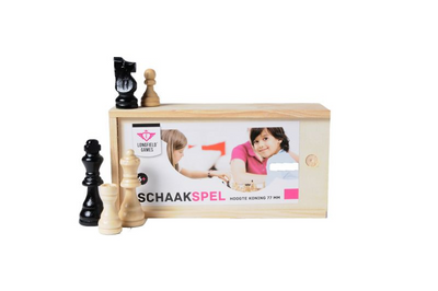 Esshouten -Schachstücke in der Schachtel