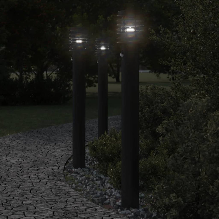 Vidaxl -Stehlampe für außen mit Sensor 110 cm Edelstahl schwarz