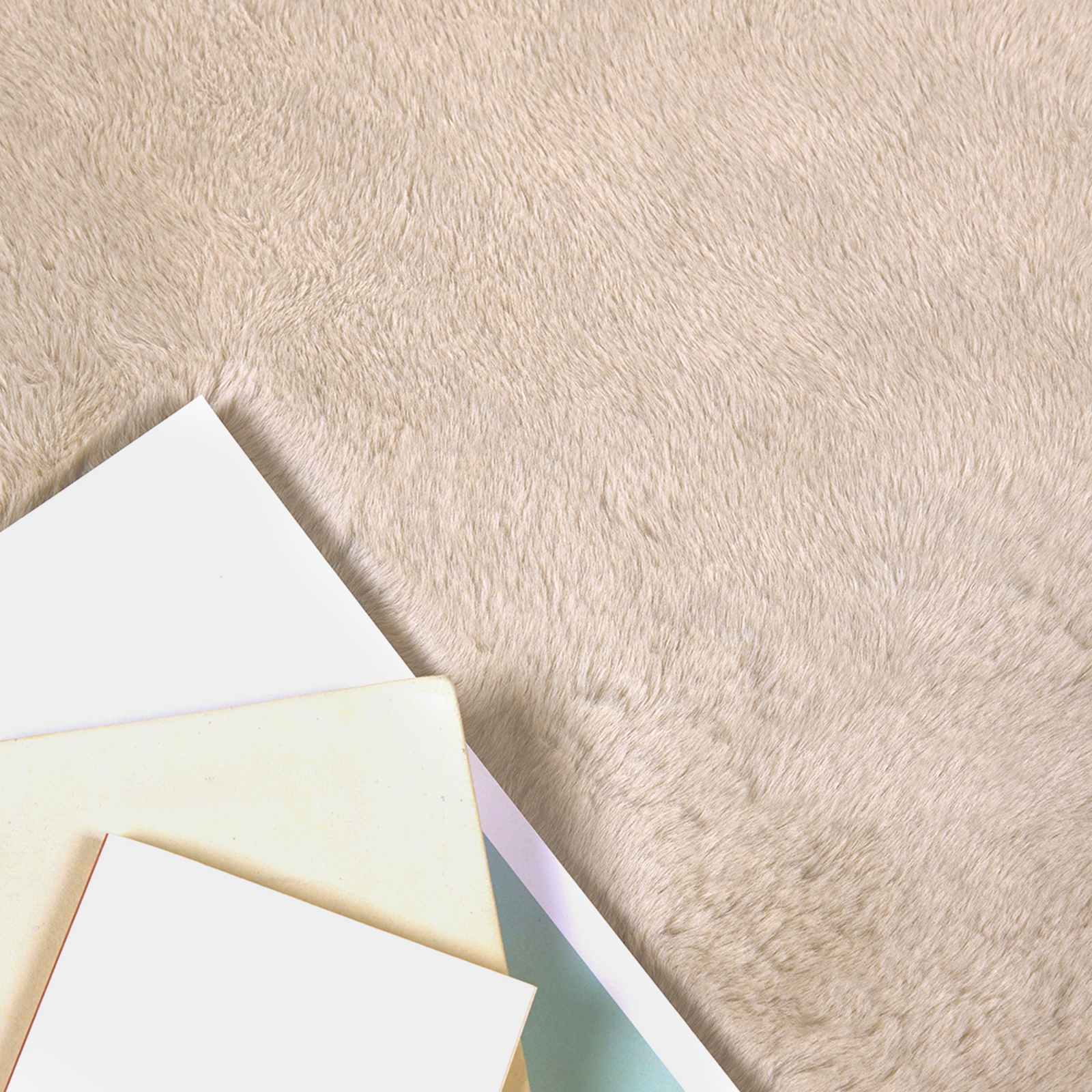VidaXL Kunstkaninchenfellteppich Oilte Taupe 200 x 200 cm Polyester