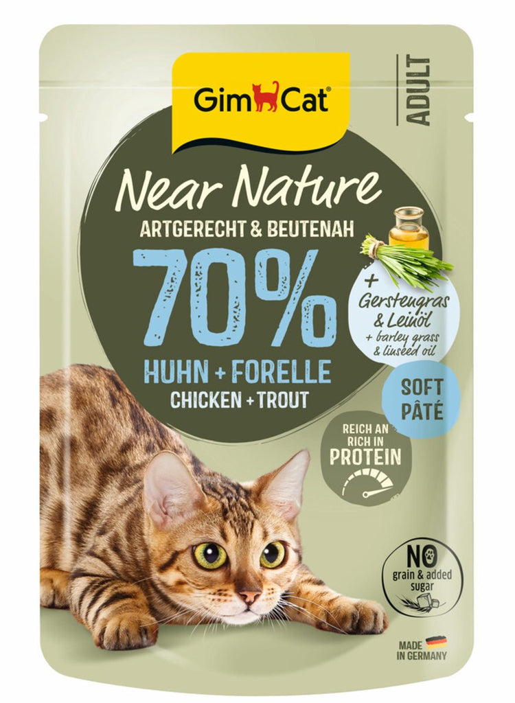 Gimcat Katzenfutter naturnahe Hühnerforelle – 16 x 85 gr – Vorteilspackung