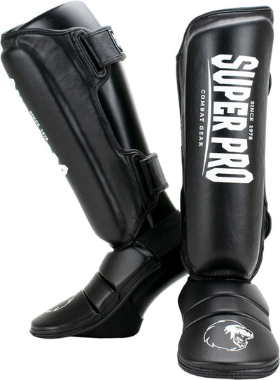 Super Pro Combat Gear Schienbeinschutz, schwarz und weiß, klein