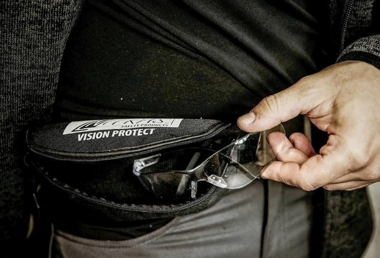 Nitras Safety Gläses Hülle Schwarzes Textil