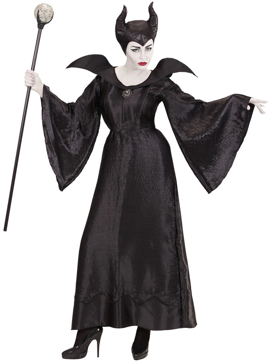 Widmanns bösartige Dragula - Frau