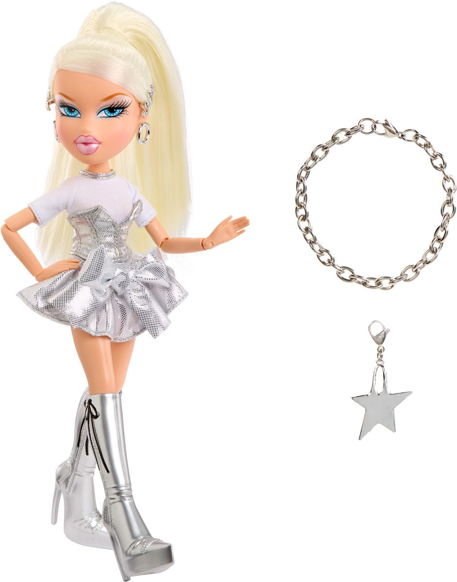 Bratz Mga Charmz Modepuppe Cloe mit Bettelarmband und Accessoires.