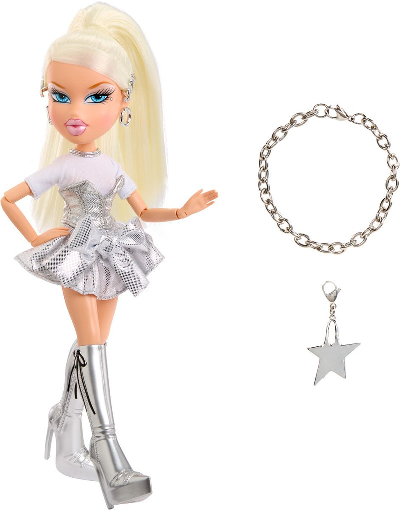 Bratz Mga Charmz Modepuppe Cloe mit Bettelarmband und Accessoires.