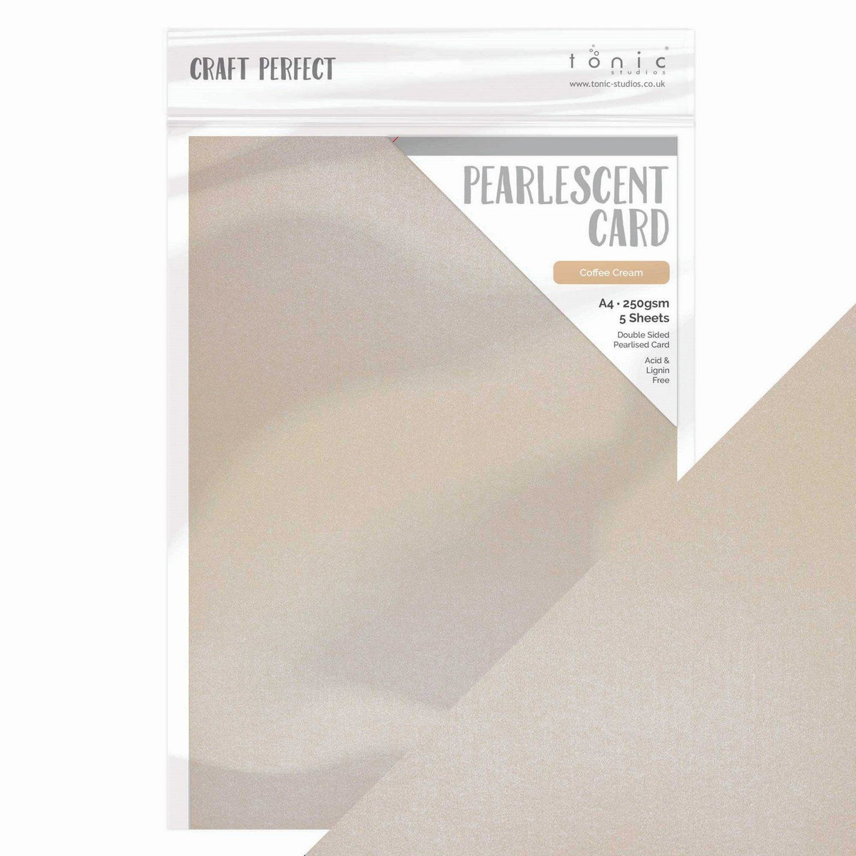 Craft Perfect von Tonic Studios Craft Perfect • Perlglanzkarte A4, 250 g Kaffeecreme, 5 Stück