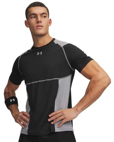Under Armour UA HG Elite Fitted SS-BLK Herren-Sportshirt – Ultimate Black Steel Reflektierend