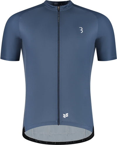 BBB Cycling Comfortfit R – nachhaltiges Radsportshirt Herren Kurzarm – 15–25 °C – atmungsaktives MTB- und Radsportshirt – 3 Rückentaschen – Stahlblau