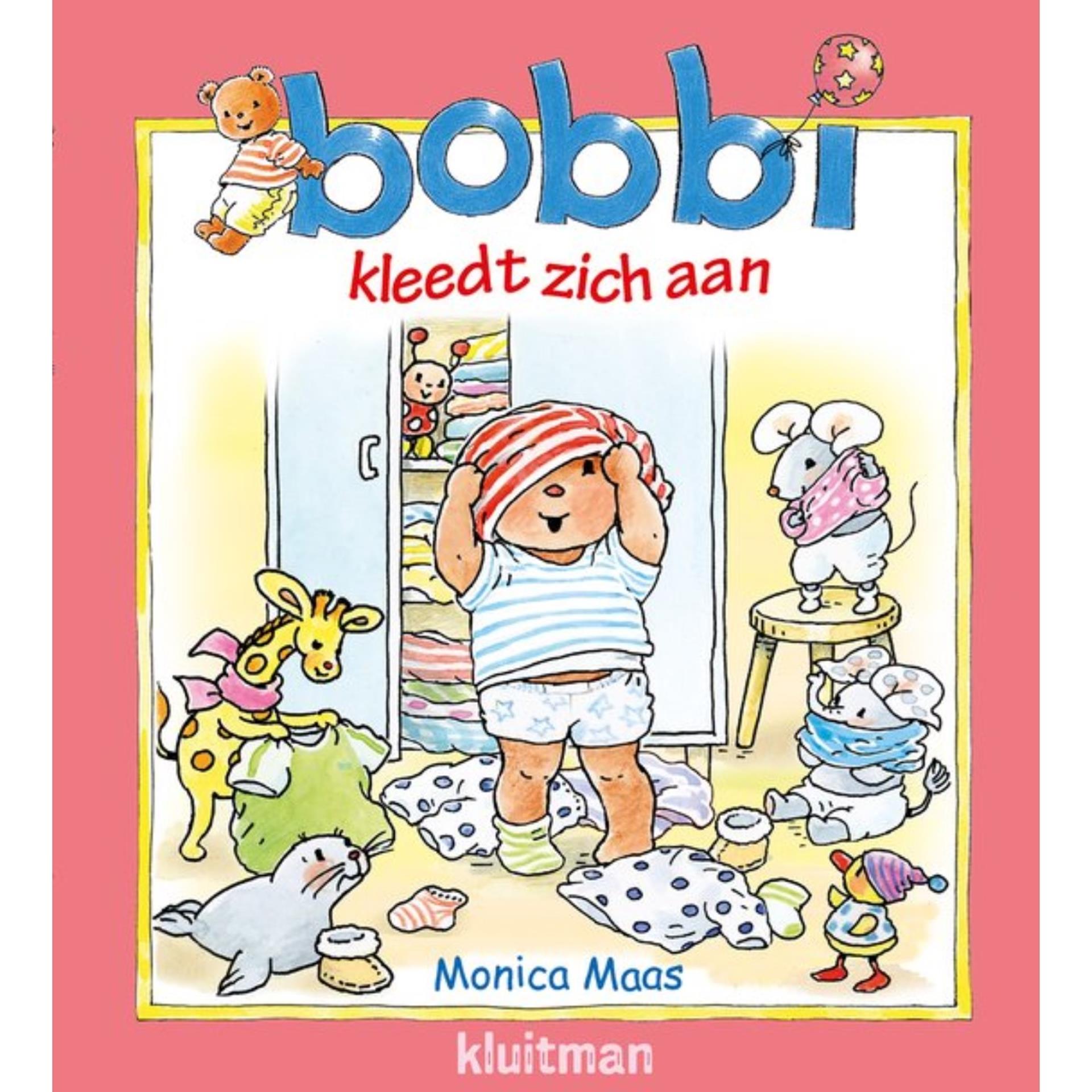 Kluitman Bobbi zieht sich an