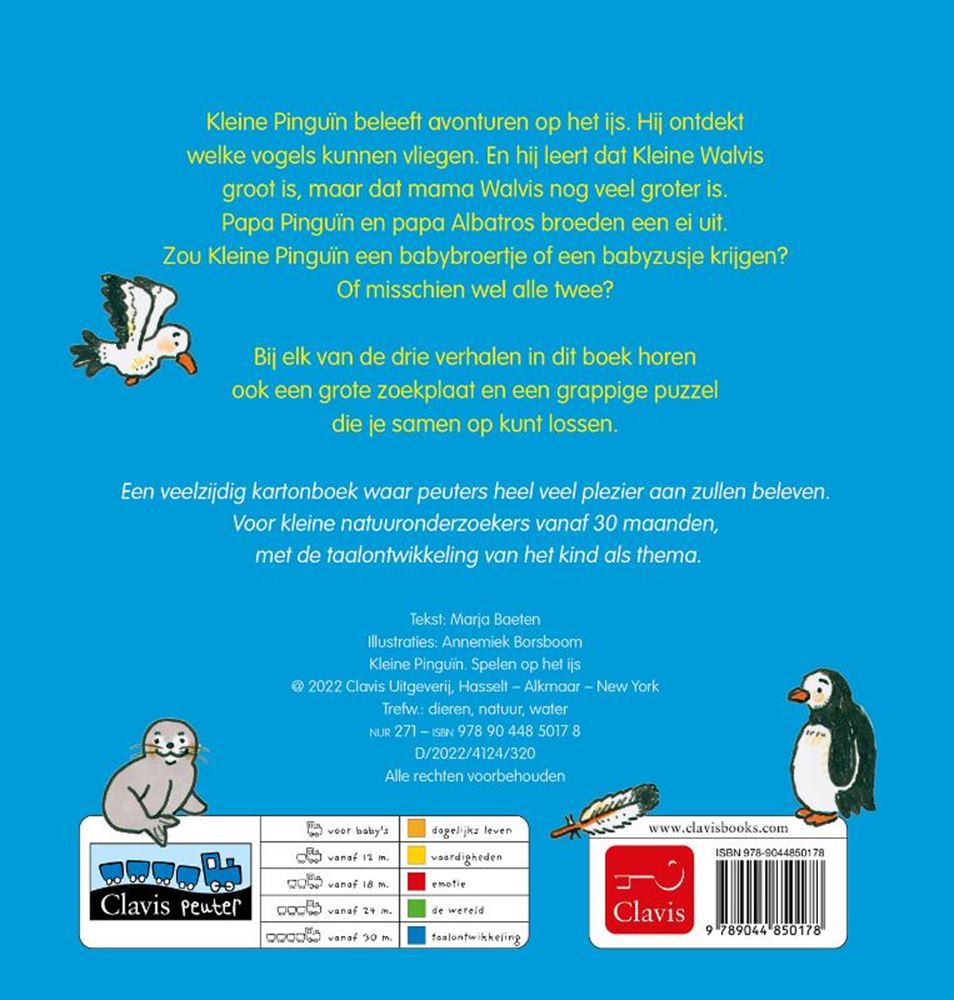 Kleiner Pinguin spielt auf dem Eis. 1+