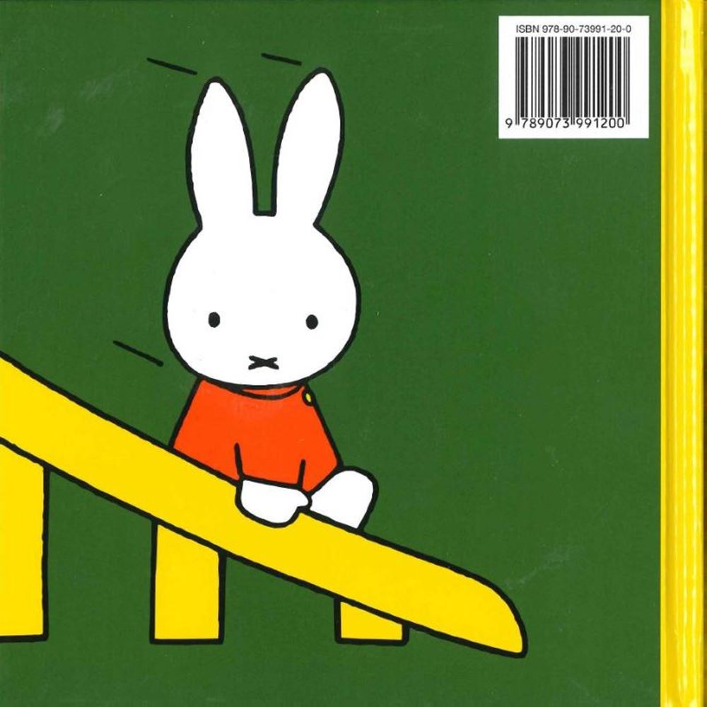 Zentrales Miffy-Bücherhaus auf dem Spielplatz