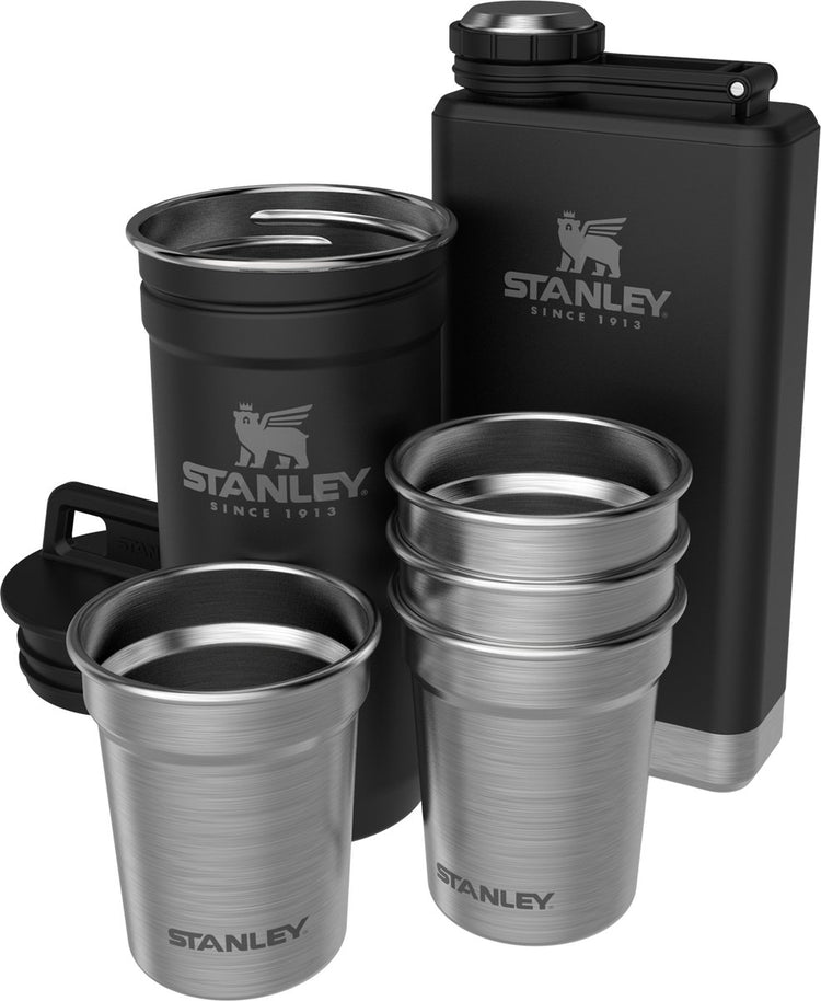 Stanley Adventure Pre-Party-Schnapsglas-Flachmann-Set – Edelstahl – BPA-freier Schnapsglas-Taschenkolben – einfach zu stapeln und aufzubewahren – spülmaschinenfest – mattschwarze Kieselsteine