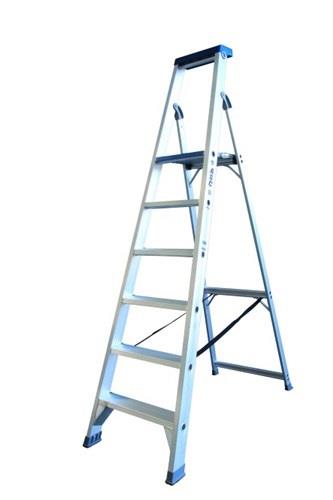 Aufstiegsplattformtreppe BT-6