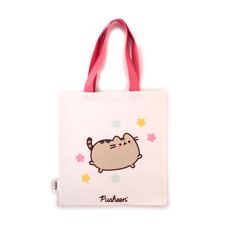 Pusscheen die Katze transportiert Tasche