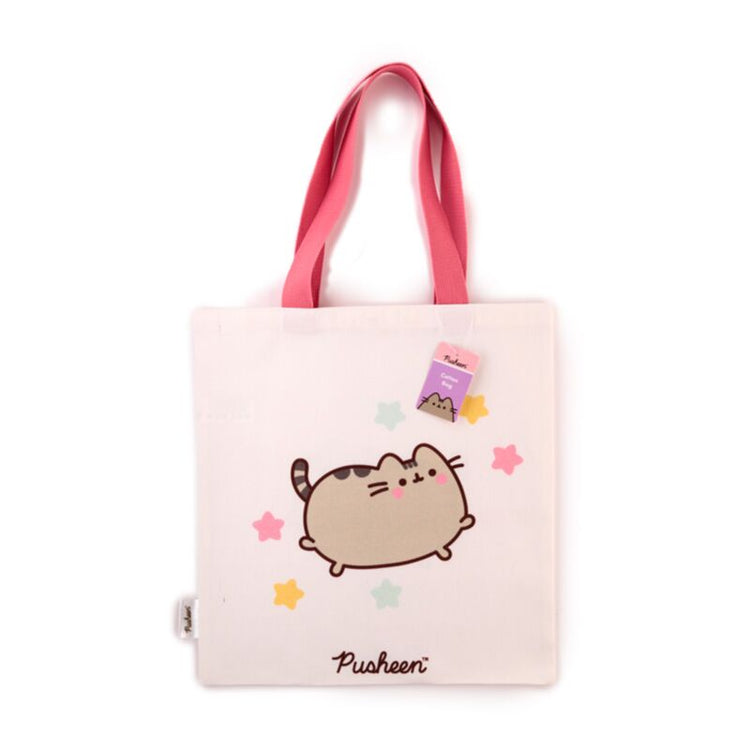 Pusscheen die Katze transportiert Tasche