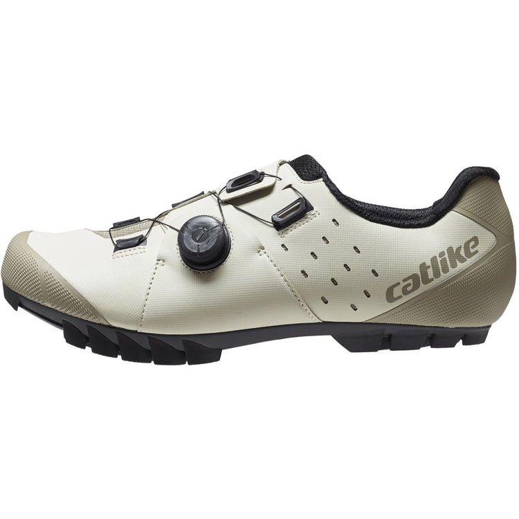 Buzaglo katzenartige MTB-Schuhe Whisper x2 Größe 47 Beige