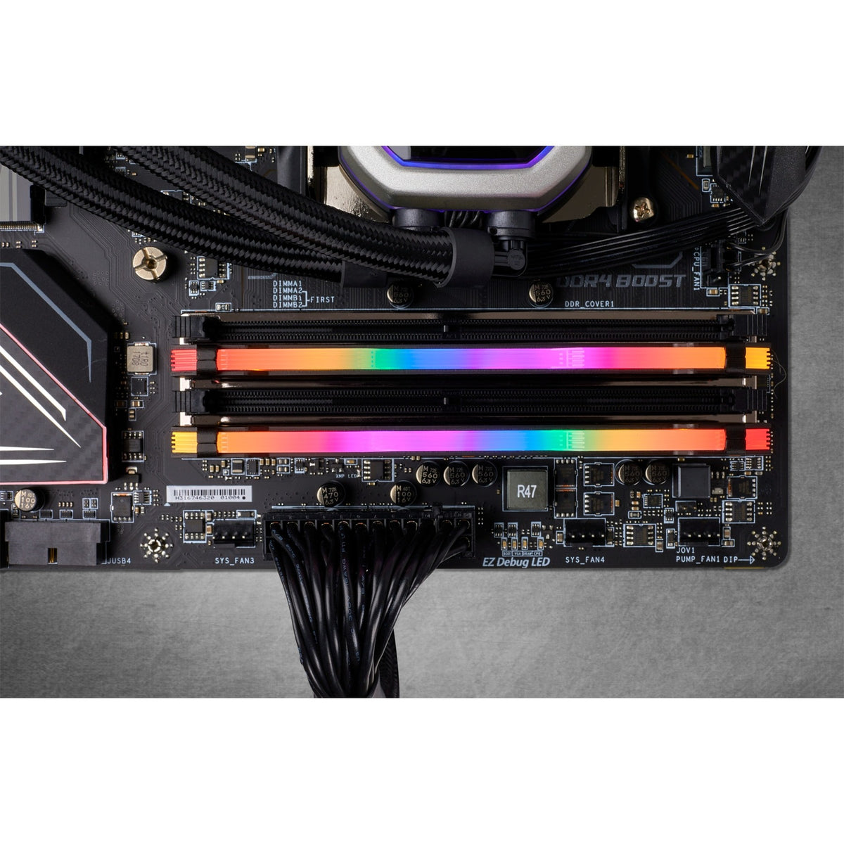Corsair 32 GB DDR4-3600 Kit