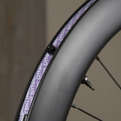 Dynamisches Barkeeper-Tubeless-Band 24 mm – 11 m