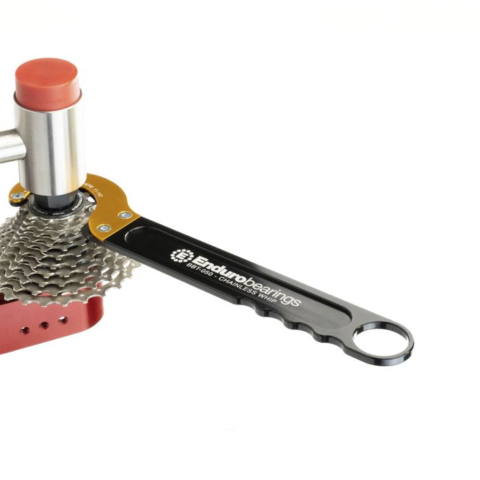 Kettenlose Kassettenpeitsche mit Enduro-Lagern