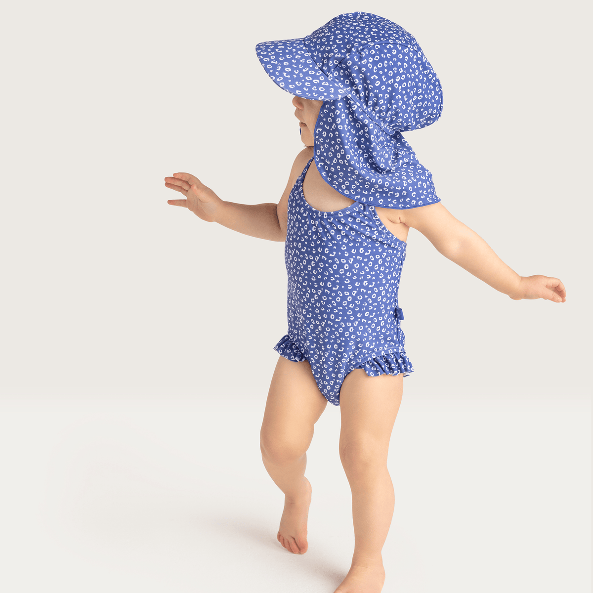 Leopard | Blaue UV -Sonne