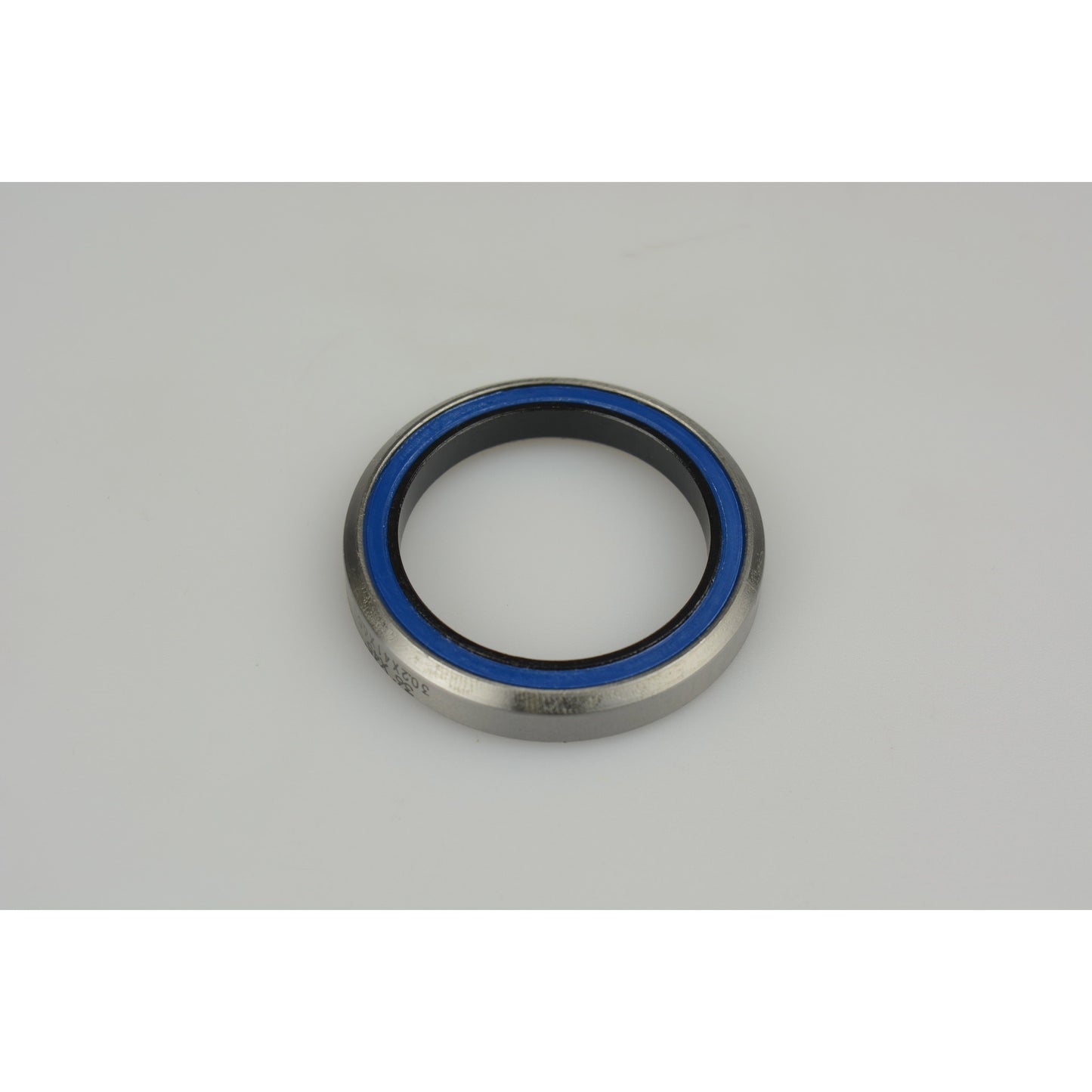 E Stall -Kopf mit einem Blau 30,2 41,0 6,5 36gr 45gr
