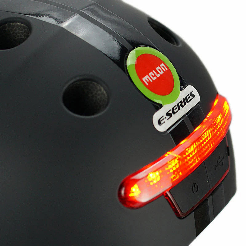 Melonenhelm mit Beleuchtung E-Serie Black Ice XL-XXL
