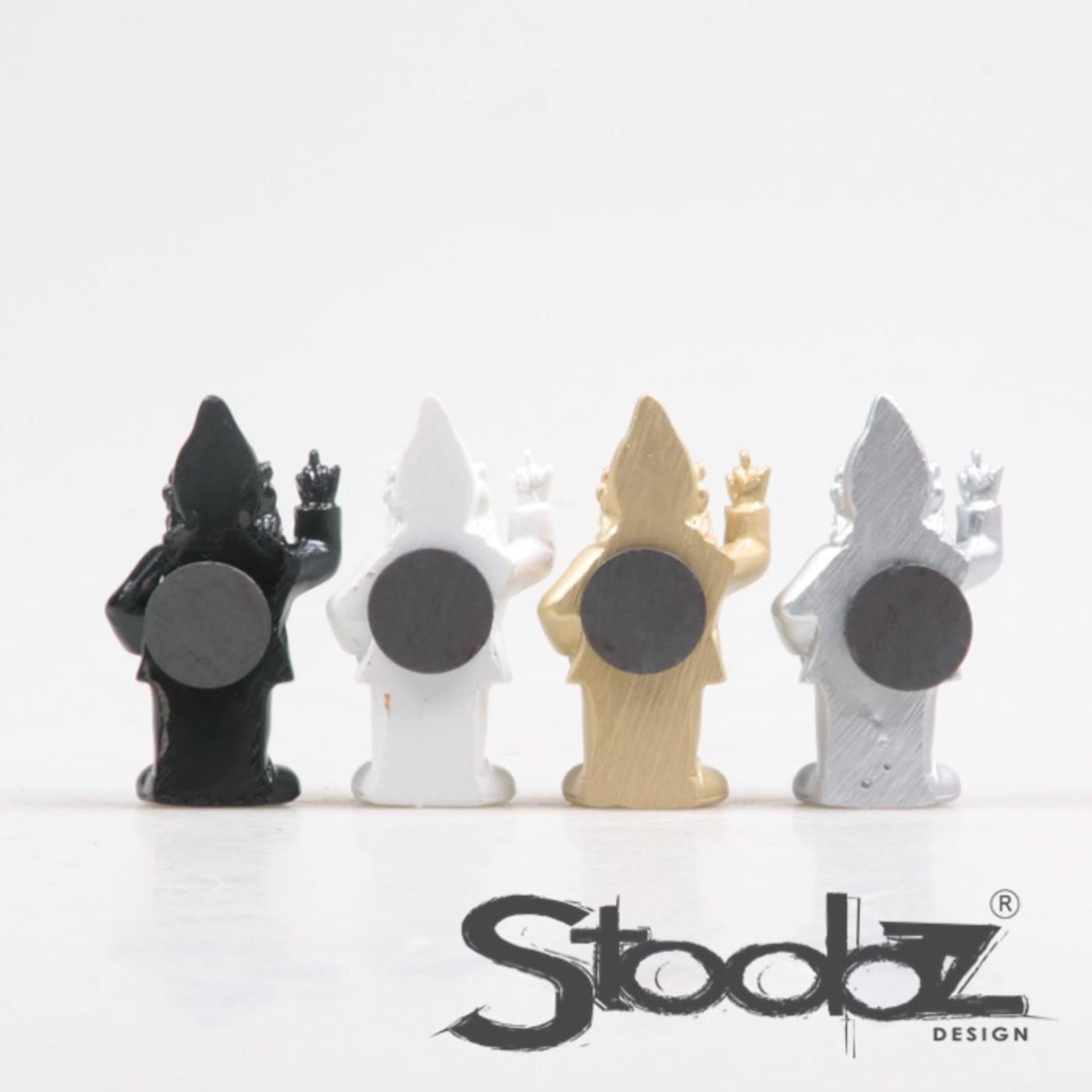Stoobz Gnome f*ck you Magnet Schwarz Weiß Gold Silber 9cm