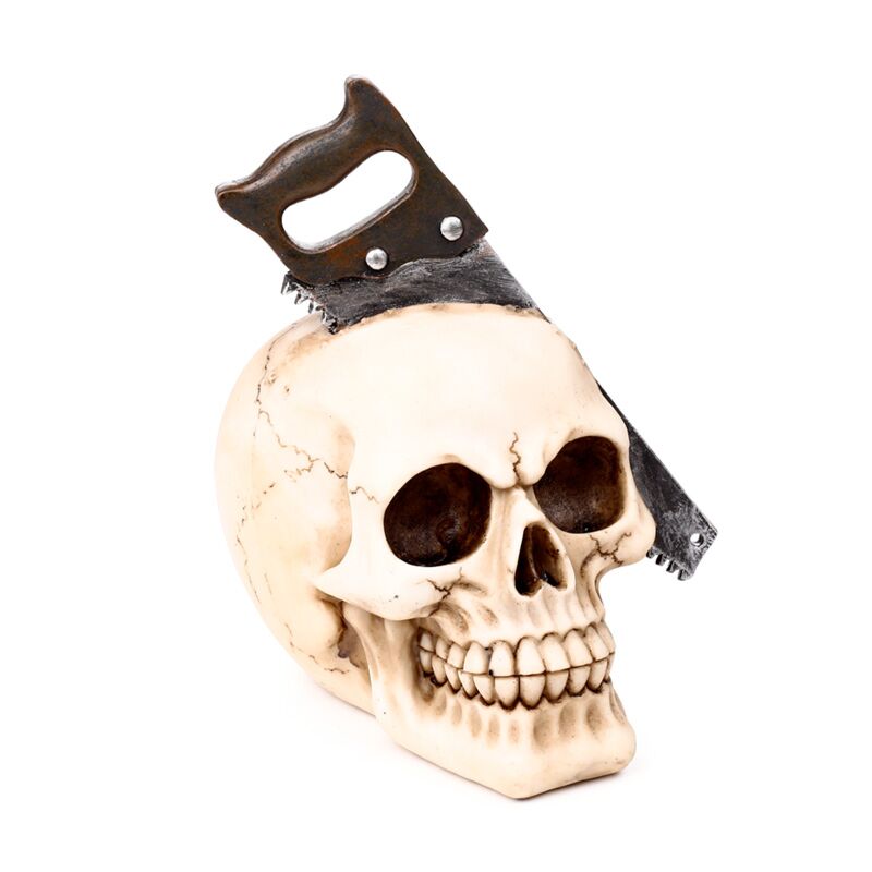Schädel mit Säge