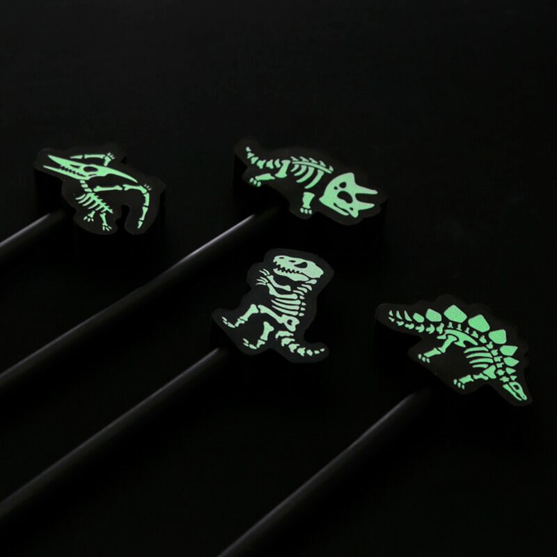 Dinosaurus leuchten im Dunkeln