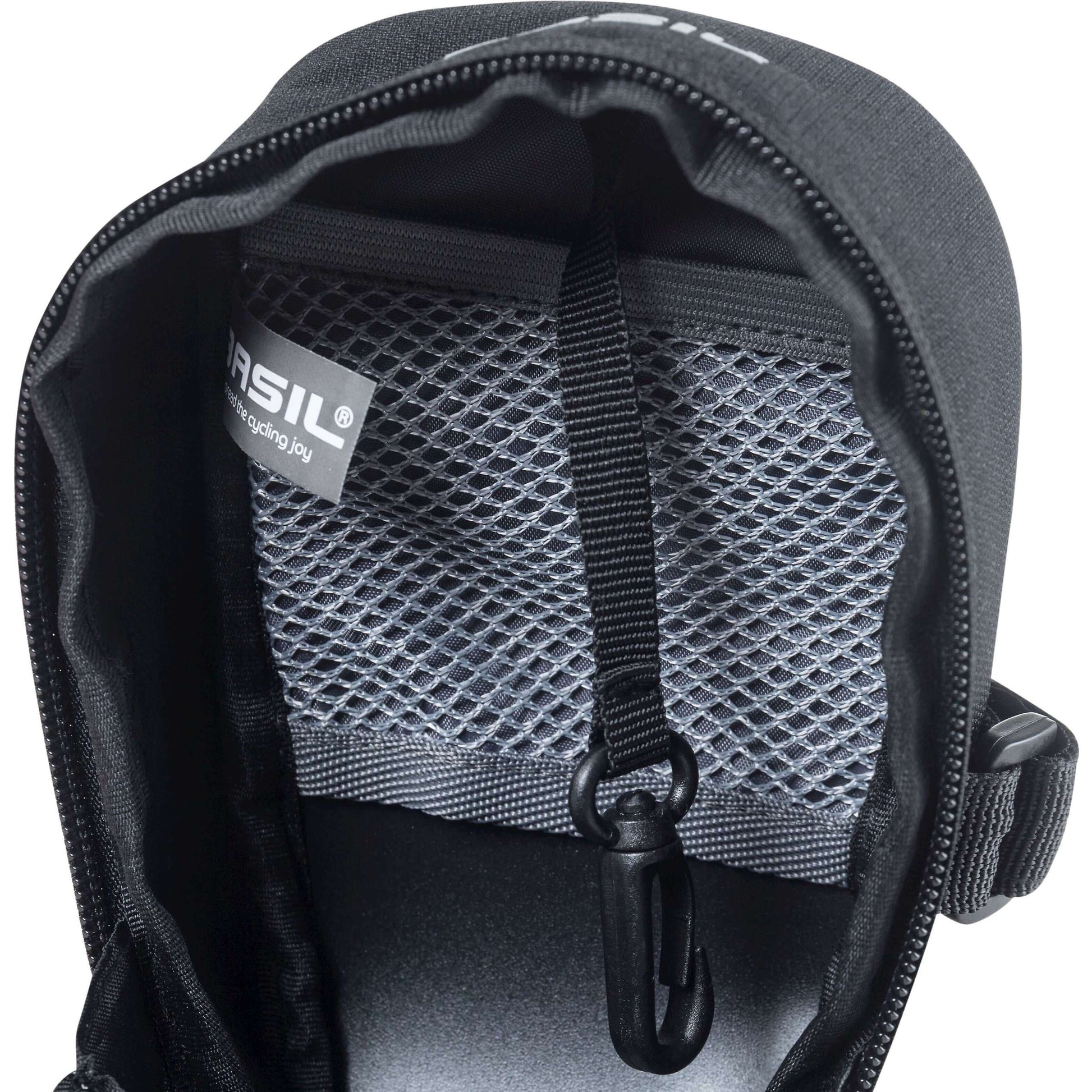 Basil Mada Saddlebag - Kompakt, schwarz, 1L, Klettverschluss, Fahrradzubehör