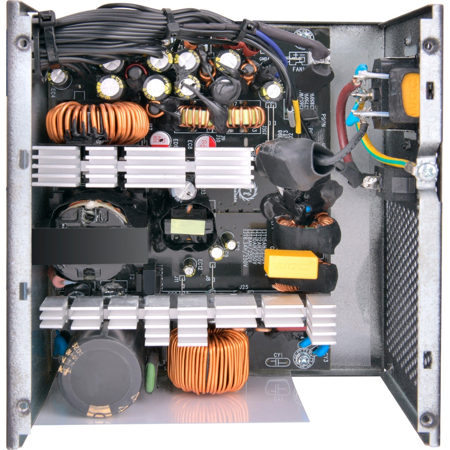 Thermaltake W3 600W