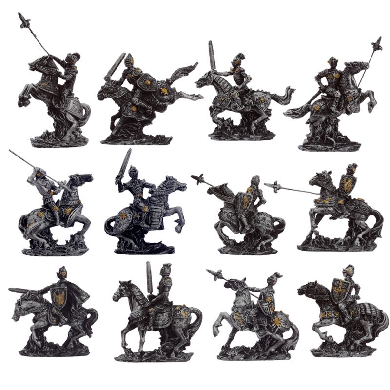 Mittelalterliche Ritter -Miniatur -Statuetten