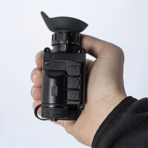 AGM Stingir-384 Tactical Heat Bildgebungskamera mit Helmmontage