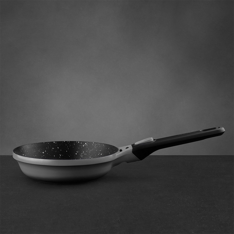 Berghoff Edelstein-Bratpfanne mit abnehmbarem Griff, bleib kühl, grau, ø20 cm