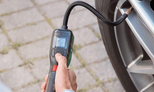 Bosch EasyPump Akku-Luftpumpe