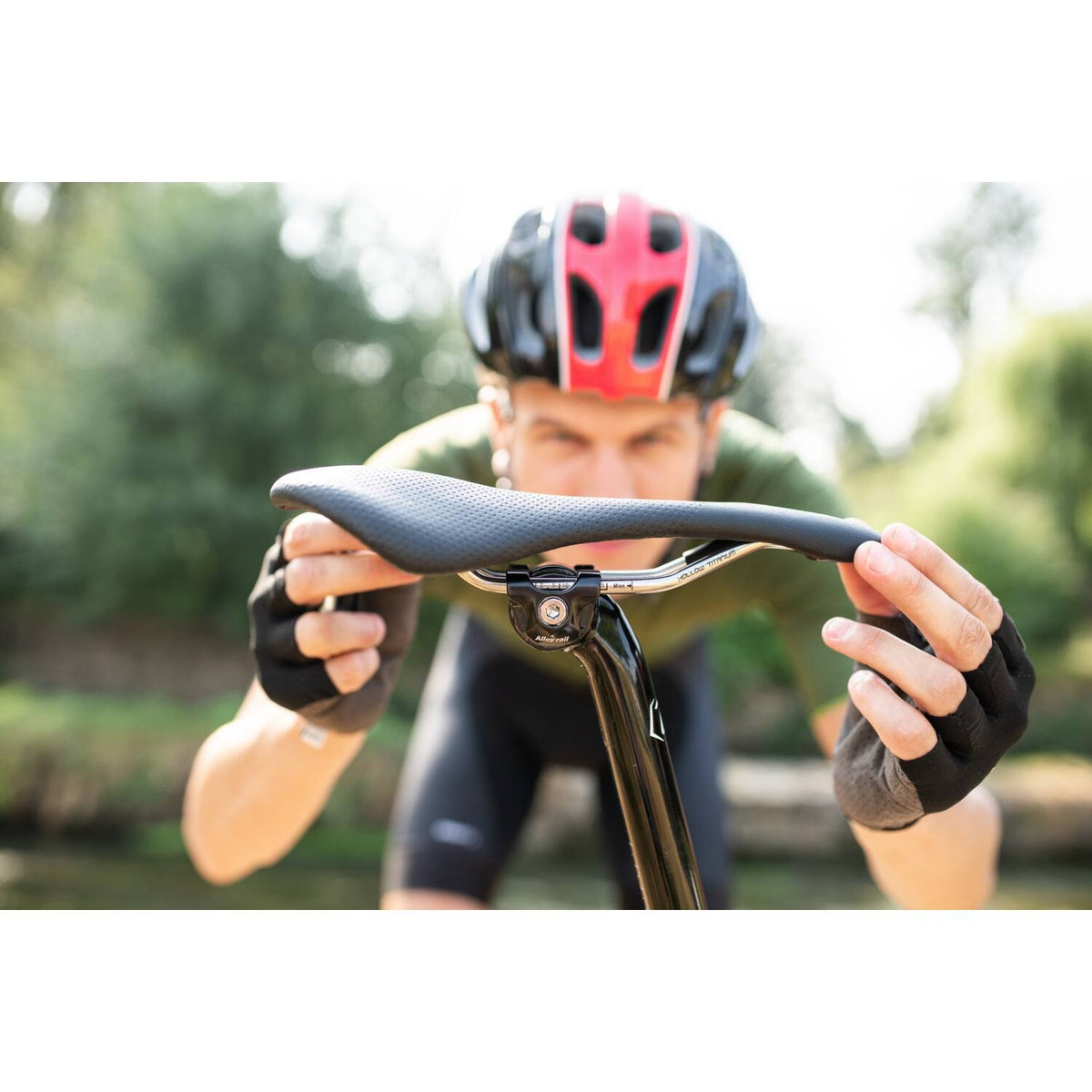 Trivio - Piraten-Fahrradsattel schwarz