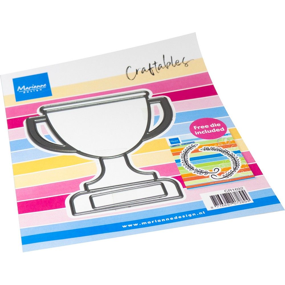 Marianne Design • herstellbare Trophäe XL