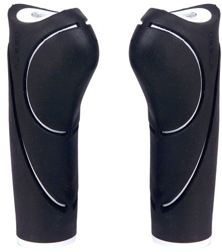 Widek 002674 Griffe Urban 120 120 mm Schwarz Weiß auf Karte